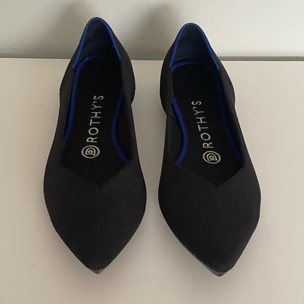 ROTHY’S Black Point Toe  Washable Ballet Flats, Size 7.5